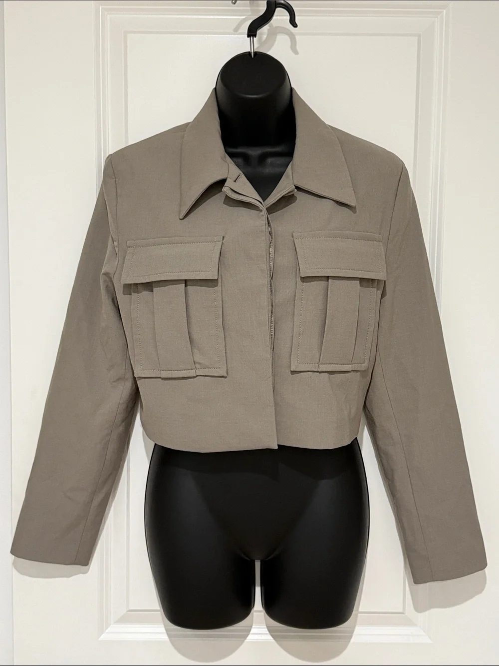 MNG Cropped Utility Jacket